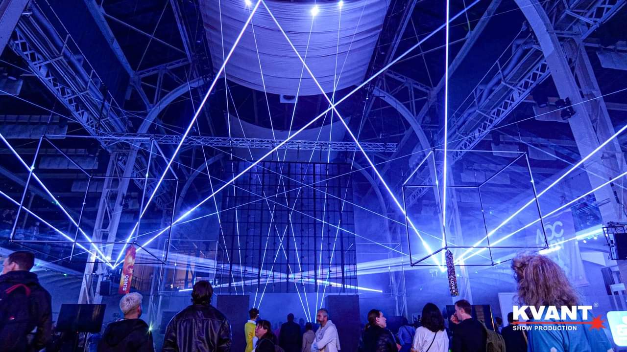 chiếu sáng bữa tiệc LED